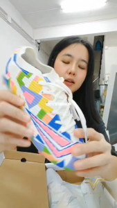 VIDVIEW !!ลดสนั่น!! รองเท้าฟุตบอล WINGZ Crazy Crush Knit ตัวท๊อป + รองท๊อป แบบผูกเชือก สตั๊ด เบอร์ 35-45 สำหรับเล่นกีฬา