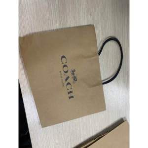 túi xách tay nữ LyN da chần xuất sắc size 24cm túi nữ xách tay đeo cheo kẹp nách đều được CROSSBODY BAGS túi xách nữ da chần sang trọng Ly.n Lyn quai xách tay dây đeo chéo SHOULDER BAGS