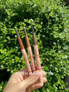 LOOK ME【ดินสอเขียนคิ้ว หมุนออโต้】สร้างขนคิ้ว คิ้ว3มิติ คิ้ว4มิติ 【กันน้ำ กันเหงื่อ】LOOK ME 3/4 tip Eyebrow pencil