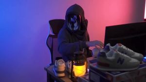 New Balance รองเท้าลำลองคลาสสิกที่เข้ากันง่ายสำหรับผู้ชายและผู้หญิงดูดซับแรงกระแทกรองเท้าคุณพ่อรองเท้าคู่แฟชั่น 574 รองเท้าจ็อกกิ้ง