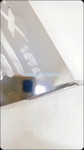 Cover Mesin Kotak Chrom PCX 160: Aksesoris Pelindung Mesin Motor