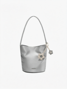 Belle | Trendy Star-matched Bucket Bag