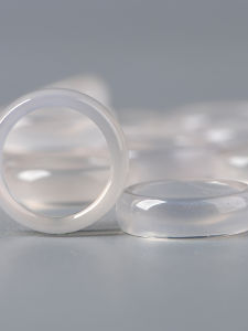 จี้หินแมกนีเซียมธรรมชาติสีขาว DIY สร้อยข้อมือ สร้อยคอ เครื่องประดับมือทำด้วยมือ อุปกรณ์ตกแต่ง ลูกปัด อุปกรณ์เครื่องประดับ