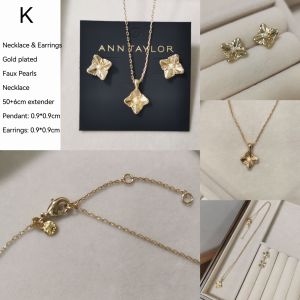 DaVee Vintage Western Style Necklace Choker Brass Roma Double Layer Necklace Set Pearl Shell Crystal Gold Plated Necklace