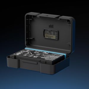 【Malaysia STOCK】Original Insta360 X4 Battery 2290mAh and Fast Charger，Three Card Slots for Insta360 X4 Action Camera Accessories