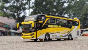 Miniatur bus JB5 remot control full lampu leed bus mainan anak trending telolet basuri