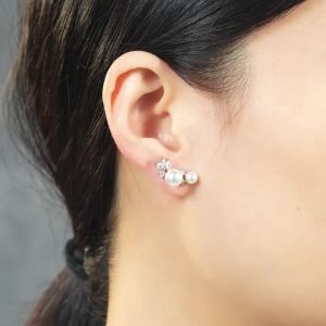Huitan Delicate Imitation Pearl Women Stud Earrings Inlaid Shiny CZ Elegant Wedding Party Daily Accessories Fashion Jewelry Gift