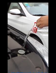 ClickBuy เม็ดฟู่ทำความสะอาดกระจกรถยนต์ ทำความสะอาดกระจกรถยนต์ น้ำยาเช็ดกระจก Bath of glass