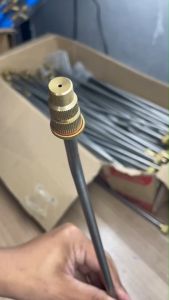 ทรูเกลียว ก้านพ่นยาสแตนเลส หัวทองเหลือง ปรับยาว 60-100ซม