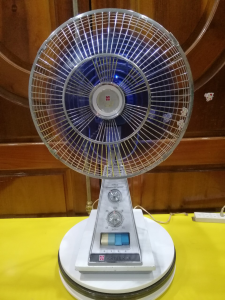 Quạt nội địa Nhật (Quạt bàn) National F-30EH (8A4) vương miện chữ Z cánh 30cm_Hàng nội địa Nhật đã qua sử dụng