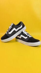 Sepatu Sneakers Pria Wanita Joemen J 93 Brand Lokal Casual Sekolah Formal