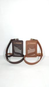 Tempat ID Card FKDM Kulit: Pilihan Aksesori Profesional