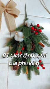 Chùm Lá Thông Treo cửa Trang Trí Noel Giáng Sinh