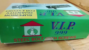 กลอนเหล็ก ชุบโครเมี่ยม 6 นิ้ว (12 ตัวต่อกล่อง) กลอนประตู กลอนหน้าต่าง มีสกรูให้ในตัว ติดตั้งง่าย คุณภาพเยี่ยม ใช้งานสะดวก