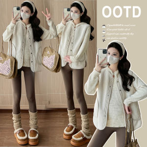 Retro Winter Maternity Vest