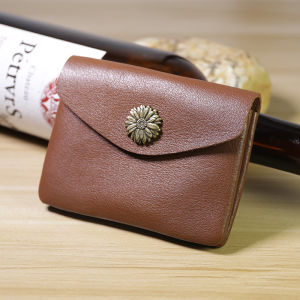 Retro Handmade Coin Purse First Layer Vegetable Tanning Leather Coin Bag Men and Women Mini Genuine Leather Card Holder Small Wallet Drivers License Bag