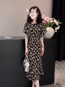 QFN | Đầm Hè Phong Cách Pháp Sang Trọng Màu Đen In Hoa