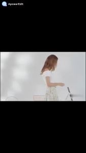 Tattielove XHEKPON Collagen Neck & Chest Wrinkle Cream 40g