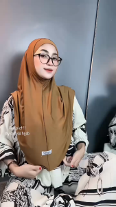Hijab lolly Bergo Melayu Tali Size Standar L Jersey By Assyla Hijab / Bergo Melayu Plus Soft Inner Hijab Instan Kekinian