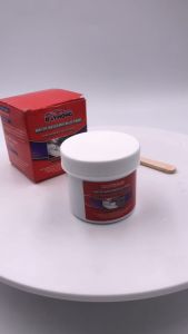 100ML Chassis Rust Remover Auto Rust-free Primer: Stain Removal and Anti-Rust Treatment for Metal Surfaces