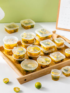 Food Grade Plastic One Time Use Round & Square Box for Packed Food Such as Passion Fruit Sauce and Lemongrass Cover Included