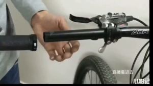 ยางจักรยาน MTB ล็อคโลหะผสมแบบล็อคสองด้านมือจับแฮนด์จักรยานกันลื่นแขนแฮนด์จักรยาน BMX อุปกรณ์จักรยาน