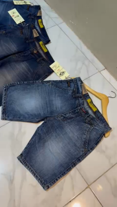 MC WISCER Celana Pendek Pria Jeans Polos Model Skinny Diatas Lutut Bahan Denim Tidak Luntur Distro