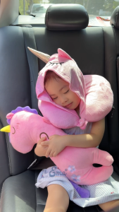 Gối Chữ U Cho Bé Có Mũ Trùm Che Sáng EMA Gối Kê Cổ Trẻ Em Đi Ô Tô Máy Bay Chống Nghẹo Đầu