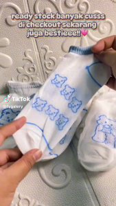 FYKS106 Kaos Kaki Wanita Motif Beruang Biru Muda Kaos Kaki Pendek Fashionable Kaos Kaki Semata Kaki Blue Bear