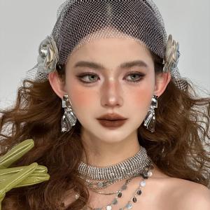 Silver Mesh Flower Girl Headwear Vintage Wedding Dress Side Clip Bride Accessory Elegantly Sweet Cool Hair Fashion Jewelry