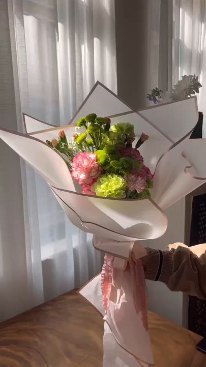 [Ecer Premium Quality] Kertas Flower Wrapping - Flower Wrap Paper Cellophane Lembaran Gold List Line Frame Emas Satuan Ecer - Bungkus Bucket Buket Bunga Bouquet Florist Waterproof Korea Style 58 x 58 cm Murah