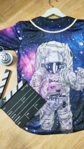Kaos Baseball Sublim Printing MRKO 094 Motif Galaxy Astronot Bahan Dryfit Wave