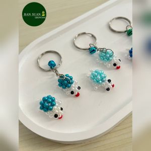 พวงกุญแจลูกปัด เต่าจิ๋ว มุกเทียม 4 มิล คละสี