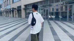 Túi bao tử HULI Nam Nữ Vải Chất Lượng Chống Thấm Nước Đeo Chéo Đeo Hông Đi Chơi Du Lịch T23