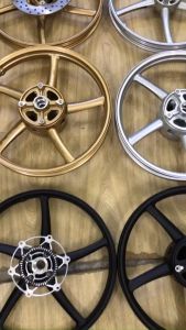 MÂM VÀNH ĐÚC 5 CÂY XMODE KIỂU RCB HONDA WINNER BẢN 1.4 VÀ 1.6 LÊN ZIN KHÔNG CHẾ CHÁO THEO XE