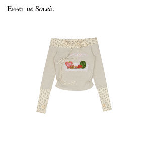 Off-Shoulder Long Sleeve T-shirt