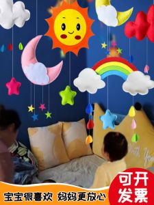 เครื่องประดับแบบแขวนในห้องสร้างสรรค์สำหรับห้องเรียนทางเดินโรงเรียนอนุบาลของตกแต่งห้องเด็กเครื่องประดับแบบแขวนรูปดวงจันทร์รูปดาวเมฆสีรุ้ง