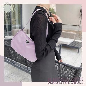 NQshop สินค้านำเข้า กระเป๋าแฟชั่นสุดเก๋ สีสวยดีต่อใจ ใช้งานง่าย ใส่ของได้เยอะ ราคาสุดคุ้ม รุ่นนี้สีสวยละมุน ไม่อยากพลาดรีบสั่งเลย ทนทาน ใช้งานสะวดก พกพาง่าย มีติดบ้านไว้ไม่ผิดหวัง คุ้มมากแม่