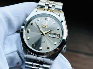 ĐỒNG HỒ NAM CHÍNH HÃNG SEIKO 5 SNXC21J5 Automatic Grey Dial Hardlex Silver Stainless Steel For Men