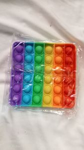 POP it mainan anak-anak ukuran 11-12cm