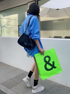 Ultra-Light Womens Crossbody Bag Casual Commuter Nylon Backpack Large Capacity Versatile New 2025 Fashion Trend