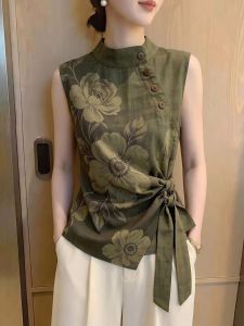 Stylish and Slimming Sleeveless French Collared Top Green