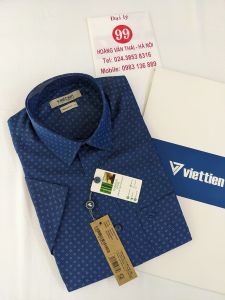 [Việt Tiến Sale] Sơ Mi Ngắn Tay - Regular Fit - Vạt vuông - hình khối màu trắng trên nền xanh navy - size S