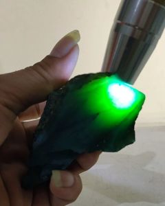 natural batu bacan doko majiko super HQ full kristal dikirim sesuai foto kode94