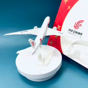 Mô Hình Máy Bay Phiên Bản Cao Cấp BOEING 777 "AIR CHINA" tỉ lệ 1:400 20CM biểu tượng rồng đỏ đặc trưng – Model with Red Dragon Design