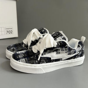 Mens Fashion Sneakers Lightning Board Shoes American Style Color Block Sports Shoes Autumn Season Breathable Low Top Casual