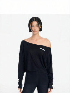 CALLED BACK | Slim Lightweight Tactile T-Shirt Off-Shoulder Asymmetric Style