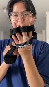 JF Indonesia Sarung Tangan Half Finger Workout/ Grip Open Glove/ Sarung Tangan /Gym Fitness Sport Short/ Glove 01 Radiant/Weight Lifting Gloves/Sarung Tangan Olahraga Fitness