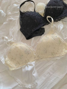 Sweet Floral with a Little a Little Retro Milk/Lace Thin Intimates Womens Small Chest Gathered without Steel Ring Push-up