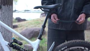 Bike Seatpost Mudguard Adjustable Bike Dropper Tube Protector Easy to Install Bicycle Seat Tube Mud Gravel Guard for Bike Debris